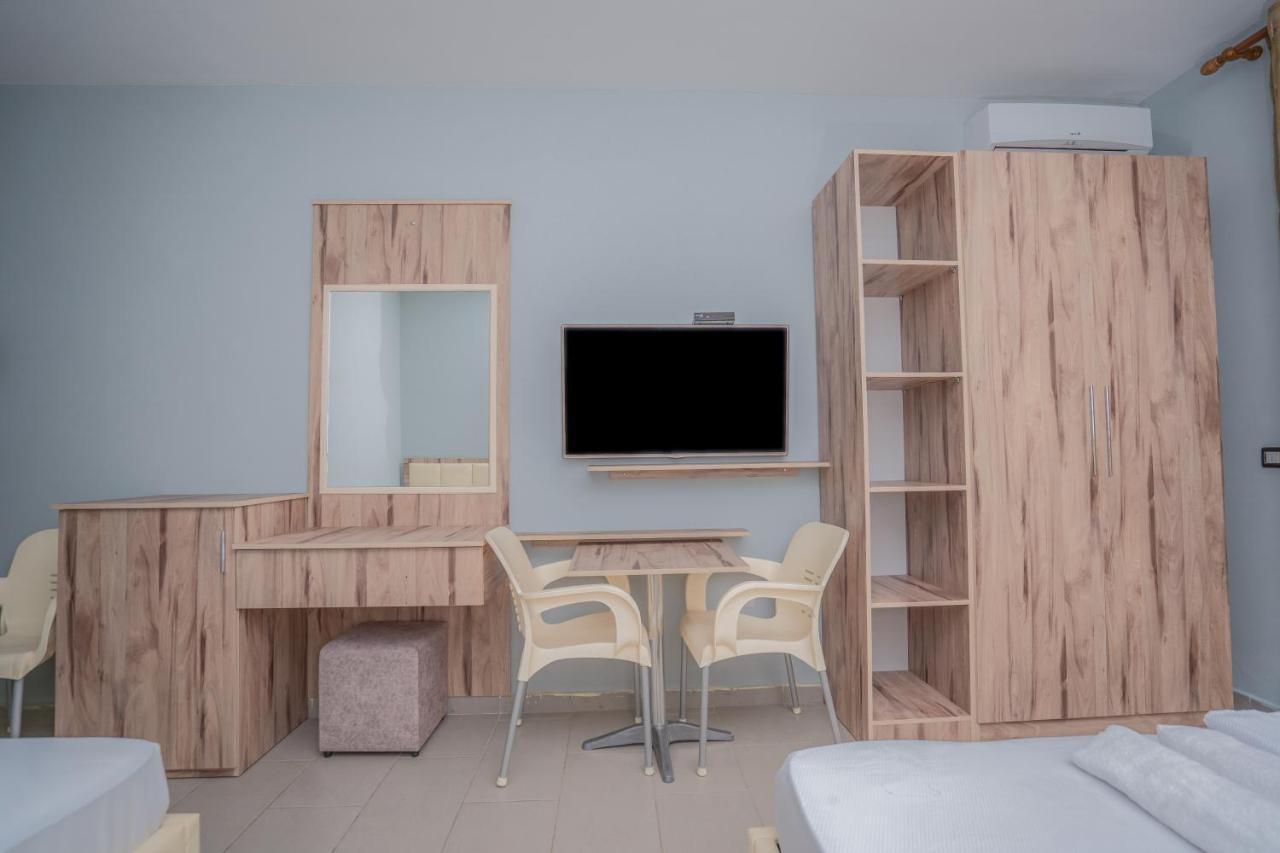 Hotel Klebrido Durres Ngoại thất bức ảnh
